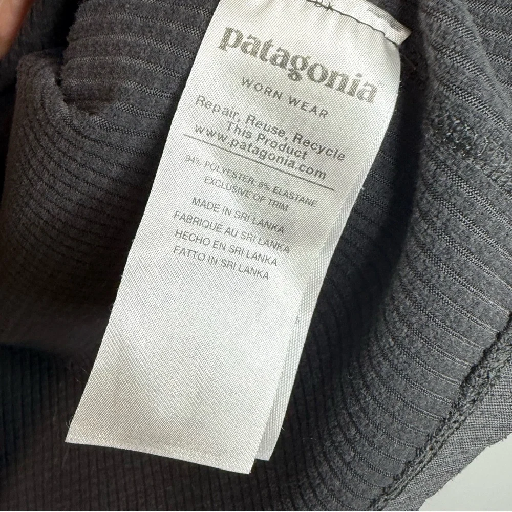 Patagonia Capilene Heavyweight Baselayer Quarter Zip Kids’ XL Long Sleeve